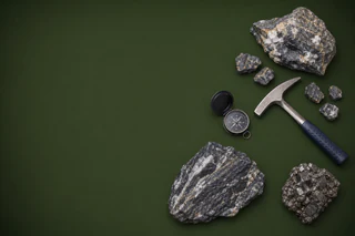 EQ Resources Advances Tungsten Hub Strategy with Hodgkinson Tenement Acquisition