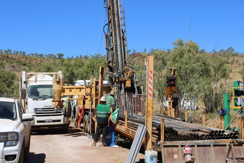 Diamond drill rig spinning at the Paperbark Project