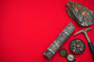 Miramar Resources Mobilises Drilling at High-Grade Chain Pool SEDEX Prospect