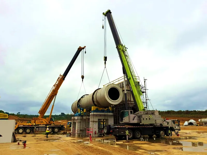 Subantando Fertilizer Plant, Angola. Drying drum being placed into position as part of the construction of the fertilizer plant