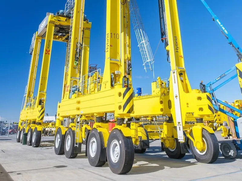 Plus six more hybrid straddles added – a quarter of the fleet is now hybrid