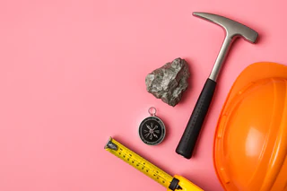 Terra Uranium Uncovers Silver Grades Up to 941 g/t at Castle Rag