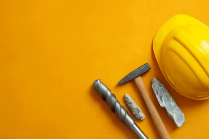 Wildcat Unveils High-Grade Spodumene at Bolt Cutter Central Discovery