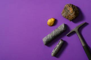Red Metal Advances Rare Earths and Gold Projects Amid $16M Maronan Boost