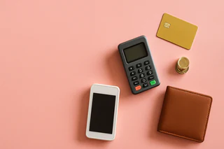 Change Financial Hits Record Q1 Revenue, Expands PaySim Reach in Asia and Middle East