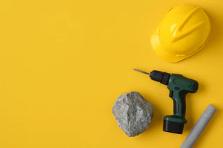 EV Resources Mobilises Drill Rig to Unlock High-Grade Antimony at Los Lirios