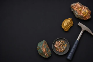 Hammer Metals corrects scheme booklet errors before decisive Austral vote