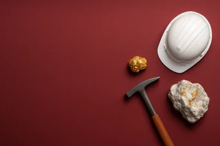 Golden Horse Confirms Free-Milling Gold at Hopes Hill, Drilling Advances