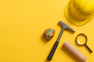 Somerset Minerals Secures Coppermine Project, Unveils High-Grade Copper Finds
