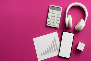 FINEOS Boosts Margins and Cash Flow Amid Currency Headwinds in 1H25