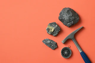 Stellar Resources Uncovers Spectacular High-Grade Minerals at East Renison