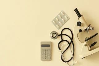 Clever Culture Systems Reports $1.32M Half-Year Loss, Expands APAS Instrument Base