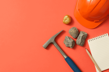 Surefire Resources Unveils High-Grade Gold Hits and Advances Critical Minerals Projects