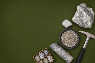 Xenora Minerals Confirms New Lithium Zones at Dudley Ahead of Planned Drilling