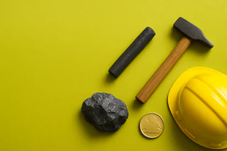 Pure Resources Secures $1.7M to Propel Garnet Hills Graphite Project