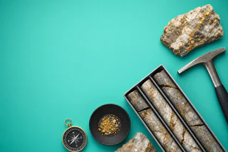 Altitude Minerals Secures Option on Nevada Gold-Silver W-Project with Untested Depth Potential