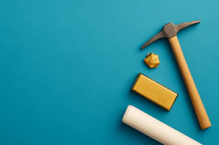 Savannah Goldfields Launches $15M Equity Raise with Free Attaching Options